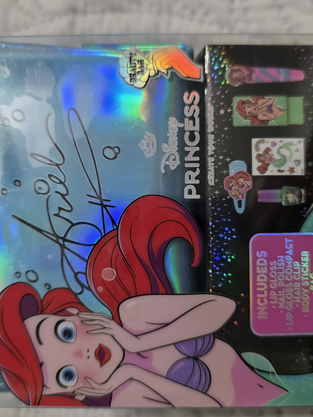 Disney Princess Emergency Beauty Kit 5pc Lip Gloss Compact Nail Polish Clip